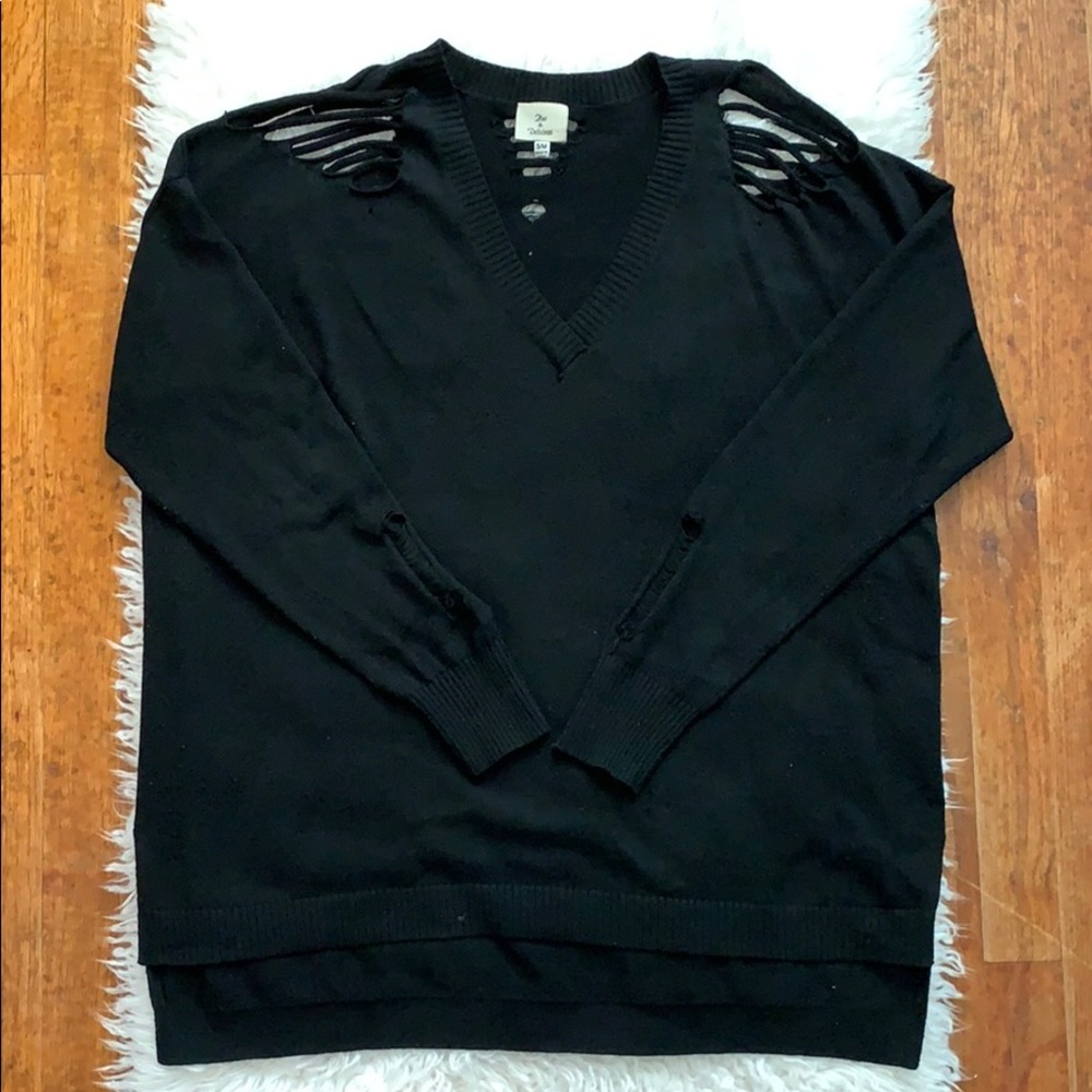 Long sleeve sweater
